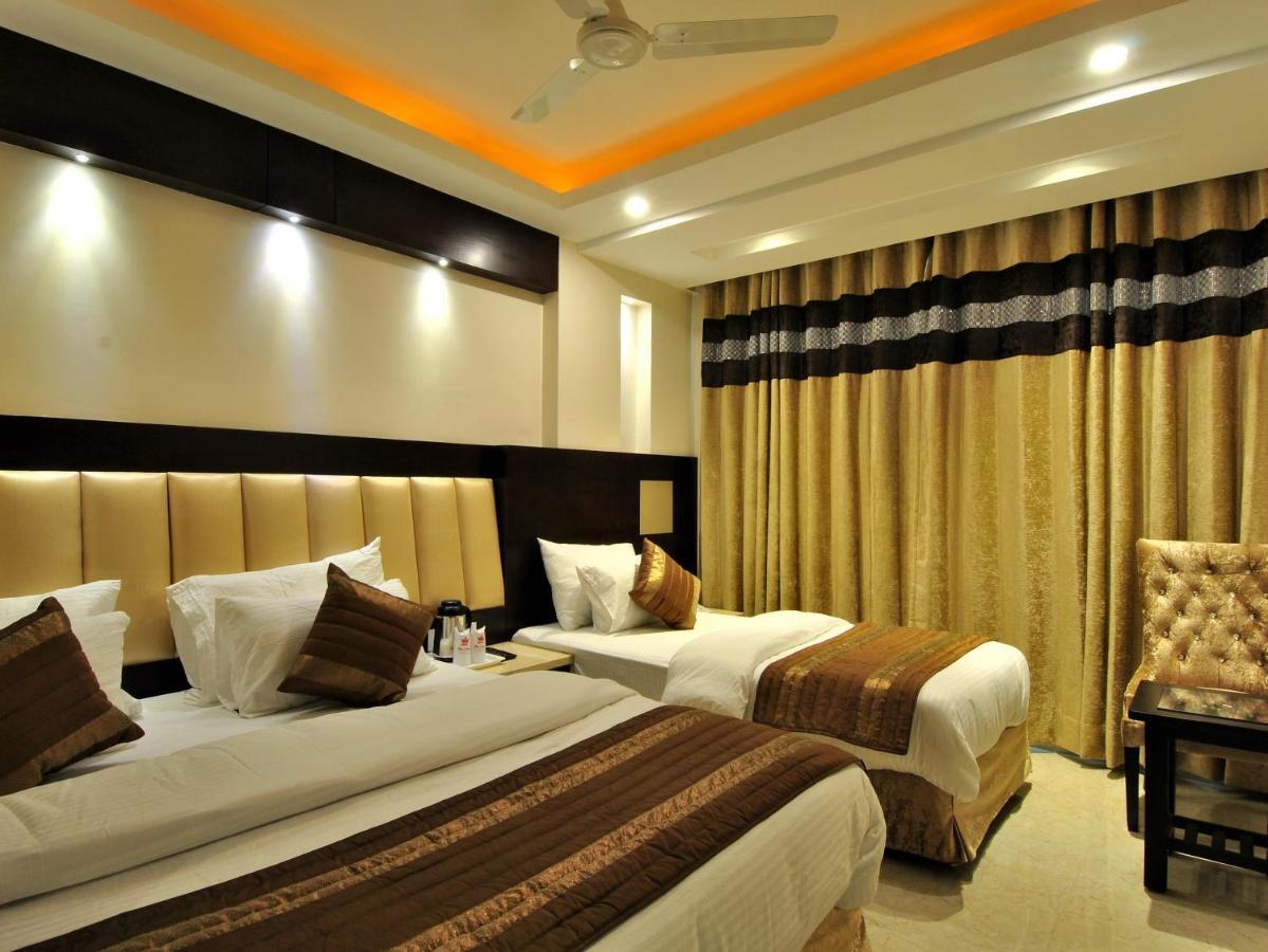 Готель Sai Miracle - Luxury Living Нью-Делі Екстер'єр фото